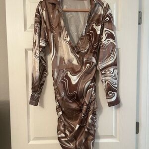 Rehab lab plunge v neck Brown marble Swirl Pattern Dress